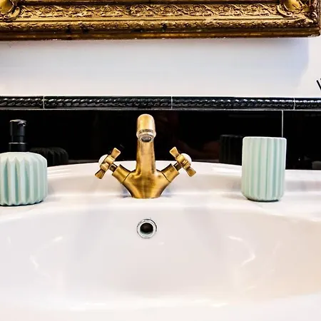 Lejlighed Luxurious Bella Lux In Center With Free Parking Included!